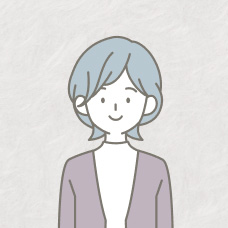 40代女性を表す、手書きの柔らかい雰囲気のイラスト。